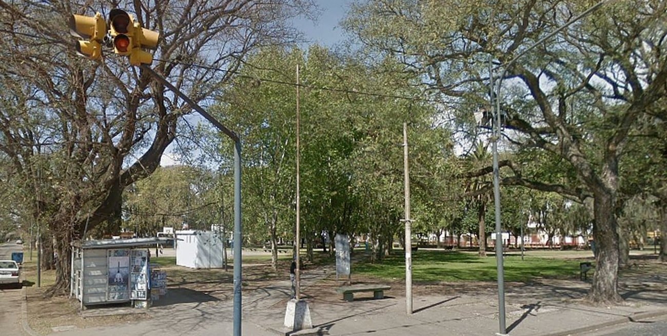 Rosario: asesinaron a un hombre en una plaza de la zona norte