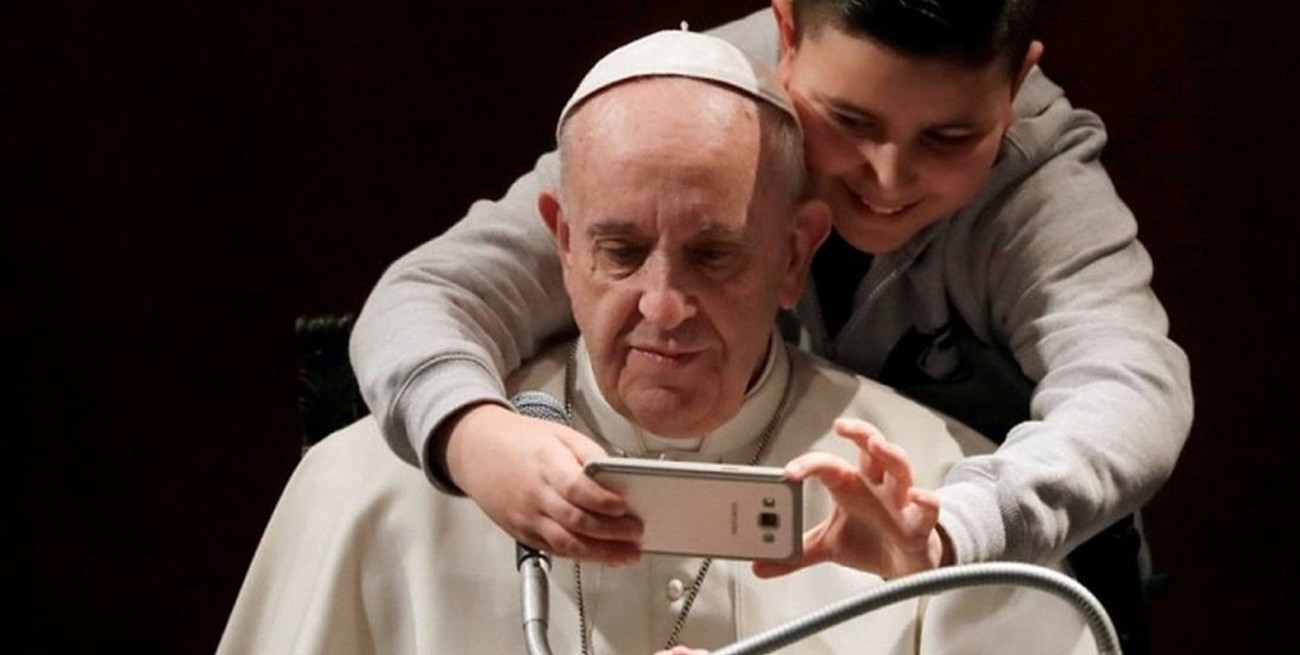 Hace cinco años que el Papa Francisco se hizo instagrammer
