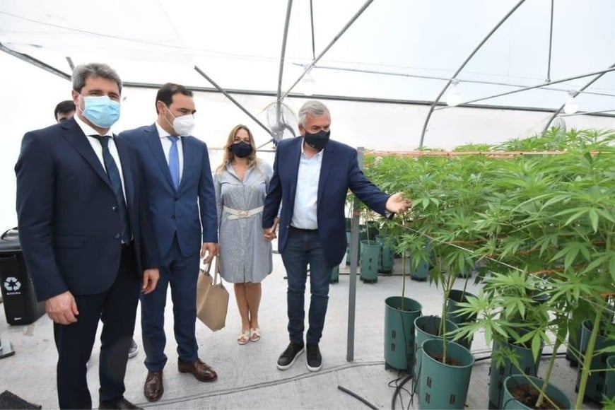 ELLITORAL_346699 |  Gentileza