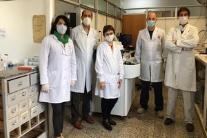 ELLITORAL_383459 |   El equipo de profesionales bioquímicos del Laboratorio del Hospital Centenario, de Gualeguaychú.