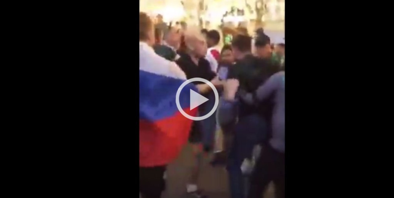 Viral: intentó frenar una pelea en Rusia gritando "tranquilovsky"