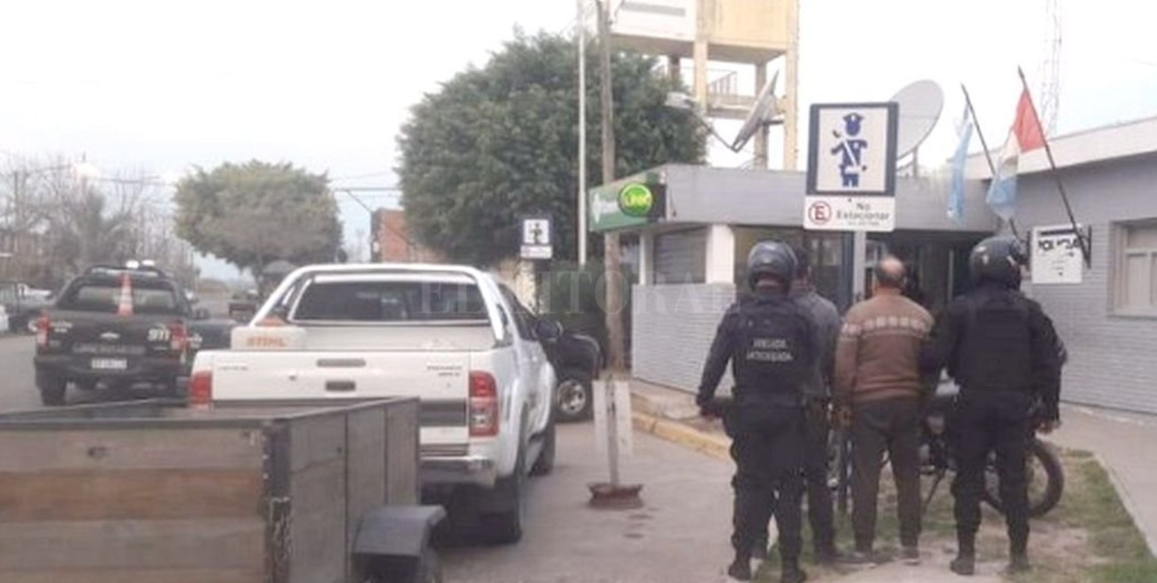 Dos detenidos por provocar un incendio en El Pozo