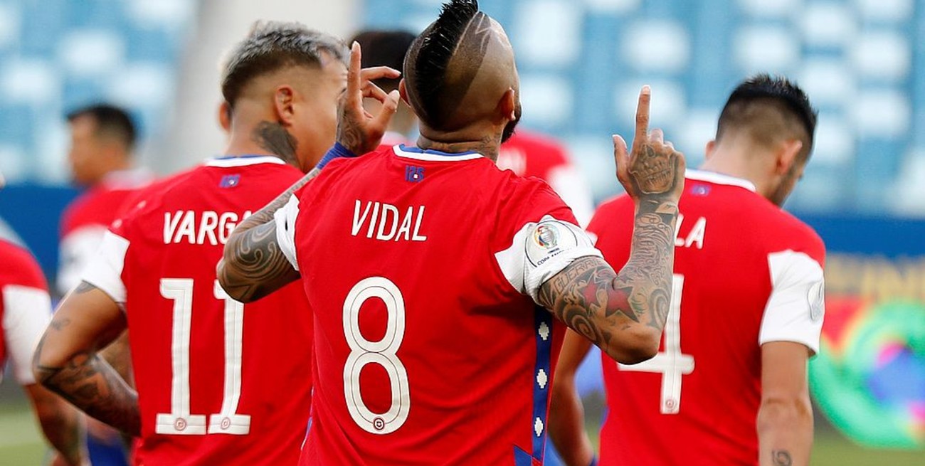 Chile admitió que rompió la burbuja: jugadores habrían organizado una fiesta