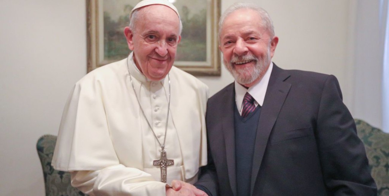 Francisco recibió a Lula en el Vaticano