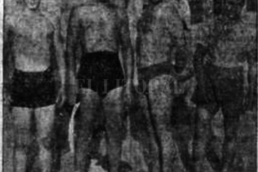ELLITORAL_379406 |  Archivo El Litoral Meloni (marcado con una X) junto a los hermanos Niklison y Miguel Peña.