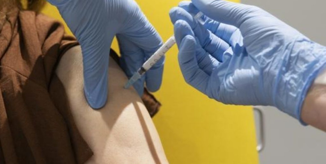 Comienzan en Brasil pruebas de vacuna china contra la COVID-19