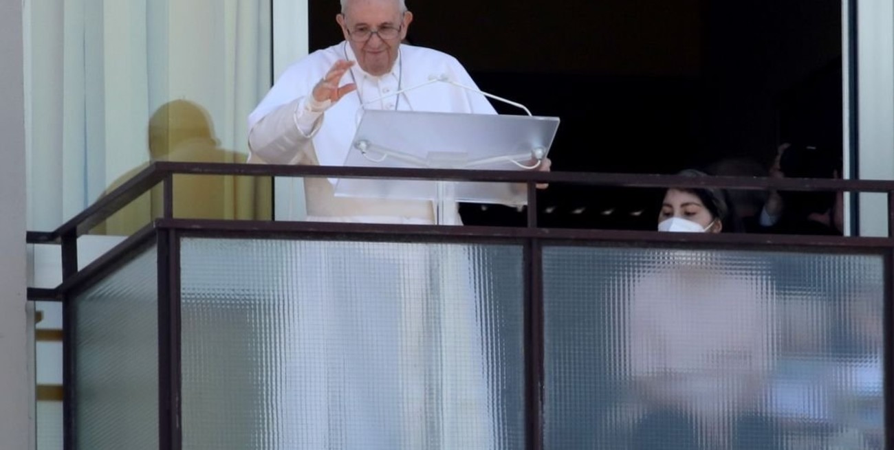 El papa Francisco se mostró alegre por los triunfos de Argentina e Italia