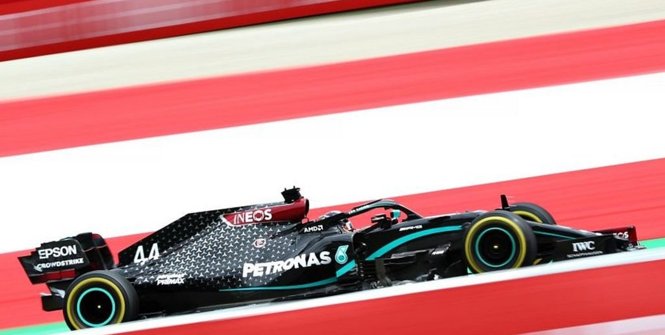 Hamilton y Mercedes dominaron los ensayos en Austria, donde el domingo corre la F1