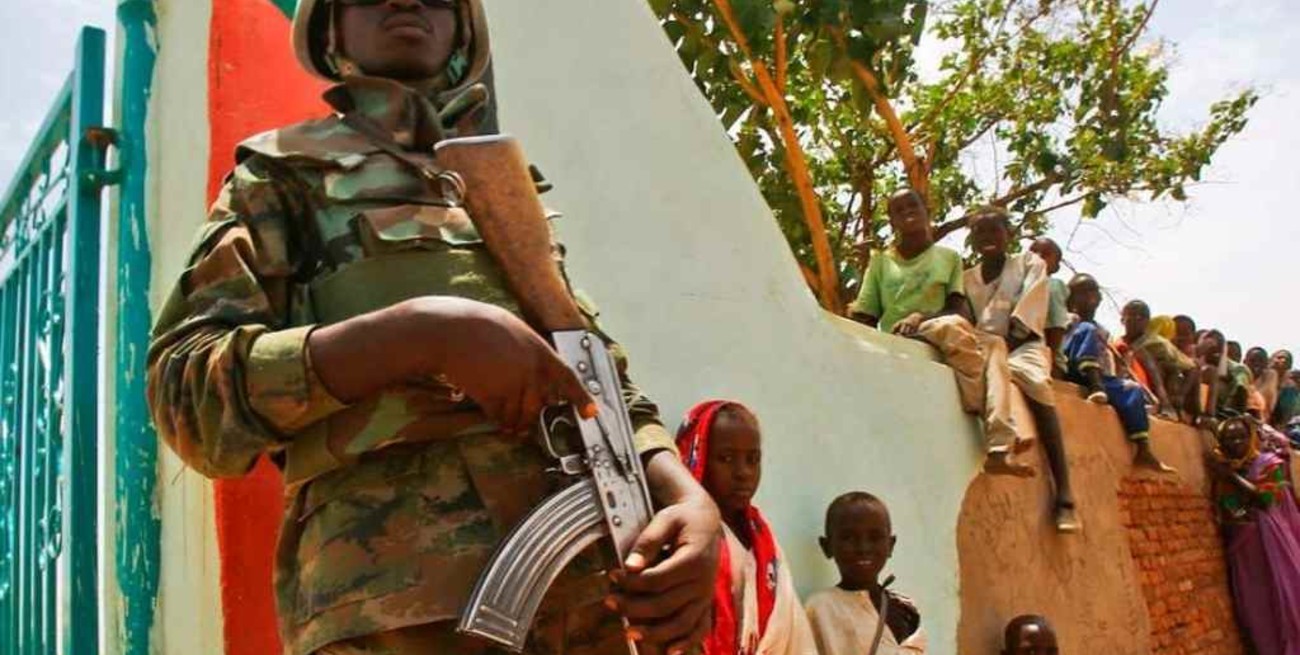 La ONU terminó su misión de paz en Darfur, que recaerá en autoridades nacionales de transición  
