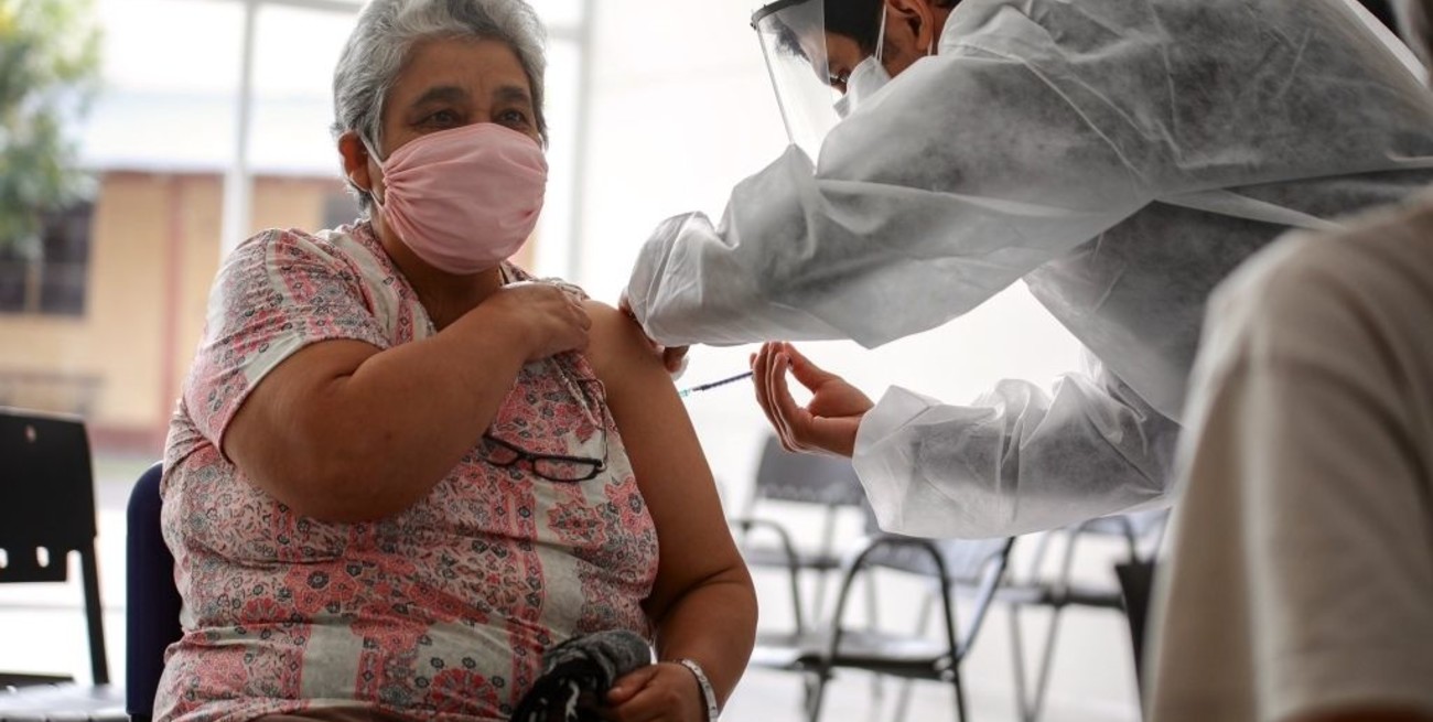 Corrientes aplicó el 72% de las vacunas recibidas contra el coronavirus