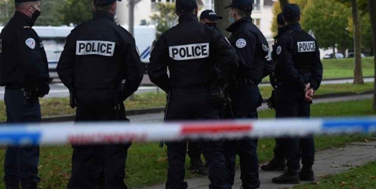 Cuatro detenidos en Francia por el profesor decapitado tras mostrar caricaturas de Mahoma en clases