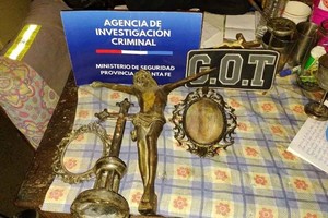 El Litoral Parte de los elementos recuperados por la policía.