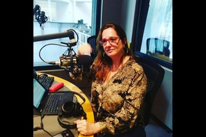 Gentileza S.Q. Quintans desarrolla actualmente una columna semanal en radio Continental que lleva por título  Mujeres viajeras . Centradas en aventuras con protagonistas femeninas, pone al ruedo una de sus pasiones que es viajar.