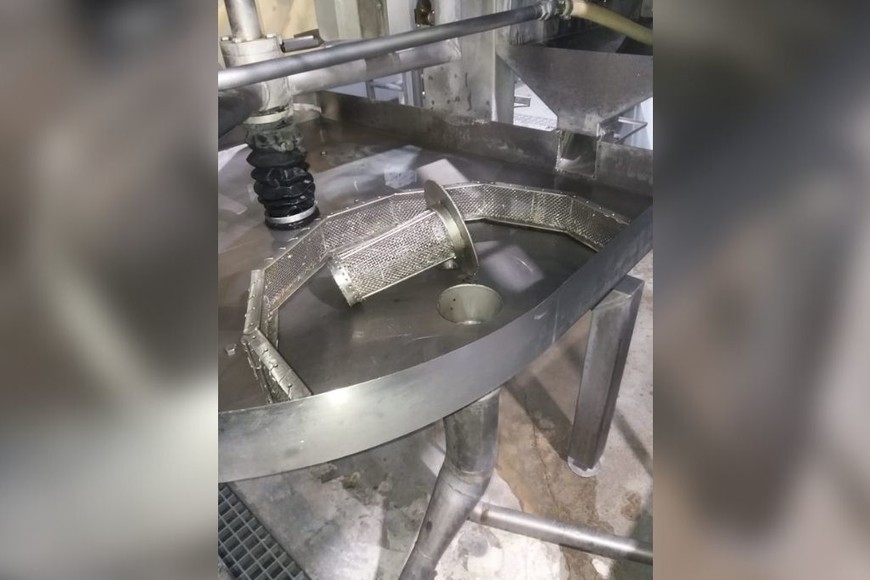 ELLITORAL_377250 |  Gentileza. Filtros de agua de la lavadora interna-externa.