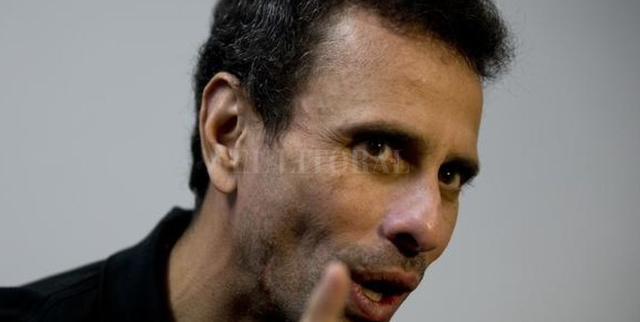 Venezuela: la Corte Suprema suspendió la intervención del partido de Henrique Capriles