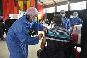 ELLITORAL_382007 |  Flavio Raina Sólo entre este lunes y hasta el 11 de junio se asignaron 210 mil turnos en toda la provincia.