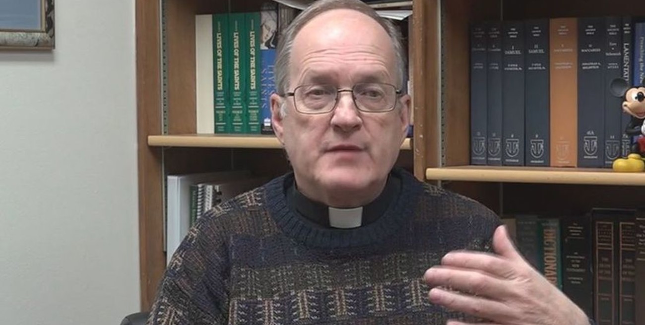 El papa Francisco aceptó la renuncia de un obispo estadounidense acusado de abusos