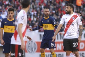 Archivo El Litoral Imagen del último encuentro entre los dos grandes del fútbol argentino.