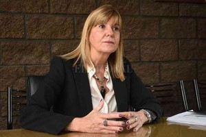 Flavio Raina Pienso que es necesario un nuevo pacto de ciudadanía, mi ilusión en este período fue que de la pospandemia salíamos mejores, con un gran acuerdo nacional que nos mejorase , Alejandra Rodenas, vicegobernadora de Santa Fe.