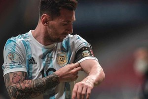 ELLITORAL_388703 |  Gentileza Messi ha desarrollado un torneo brillante. Le falta el último paso: la final ante Brasil para levantar la copa.