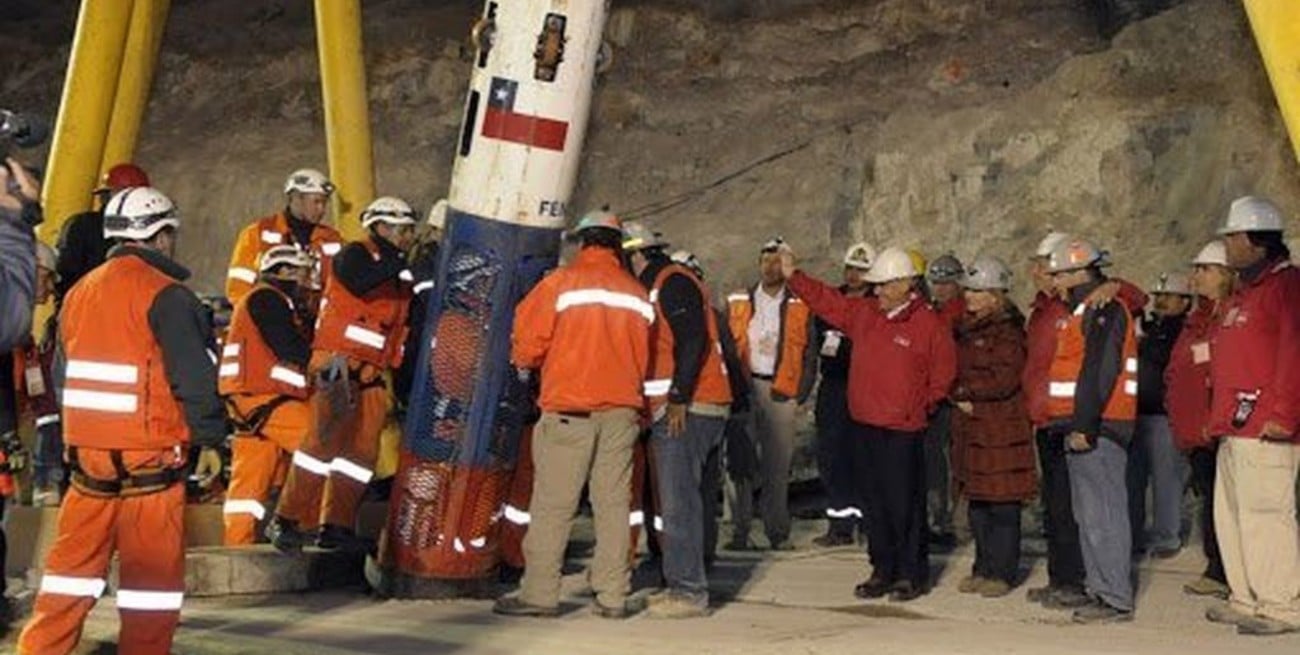 Se cumplen 10 años del rescate de los 33 mineros atrapados en Chile