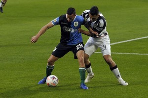 ELLITORAL_391300 |   Telam, Santiago del Estero, 19 de julio de 2021: Central Córdoba y Banfield se enfrentan hoy en el nuevo torneo de la Liga Profesional en el estadio Único Madre de Ciudad de Santiago del Estero.Foto: Emilio Rapetti/cf/telam