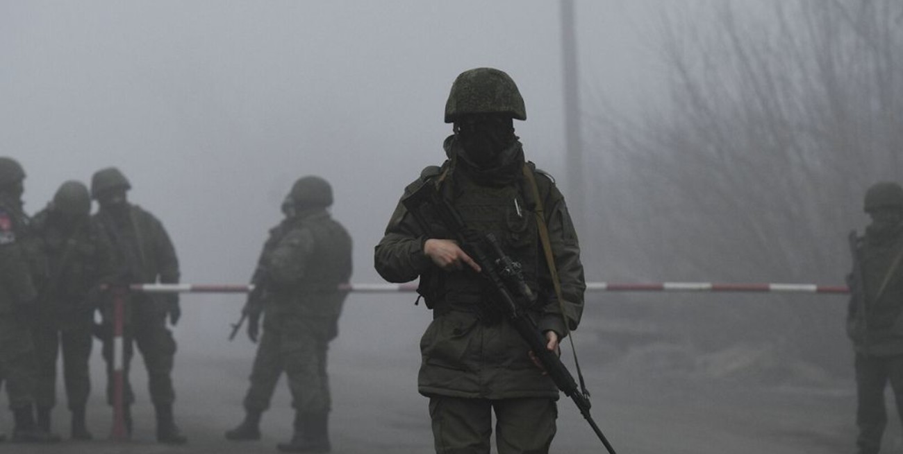 Kremlin: "Nadie pretende avanzar hacia una guerra en Ucrania"