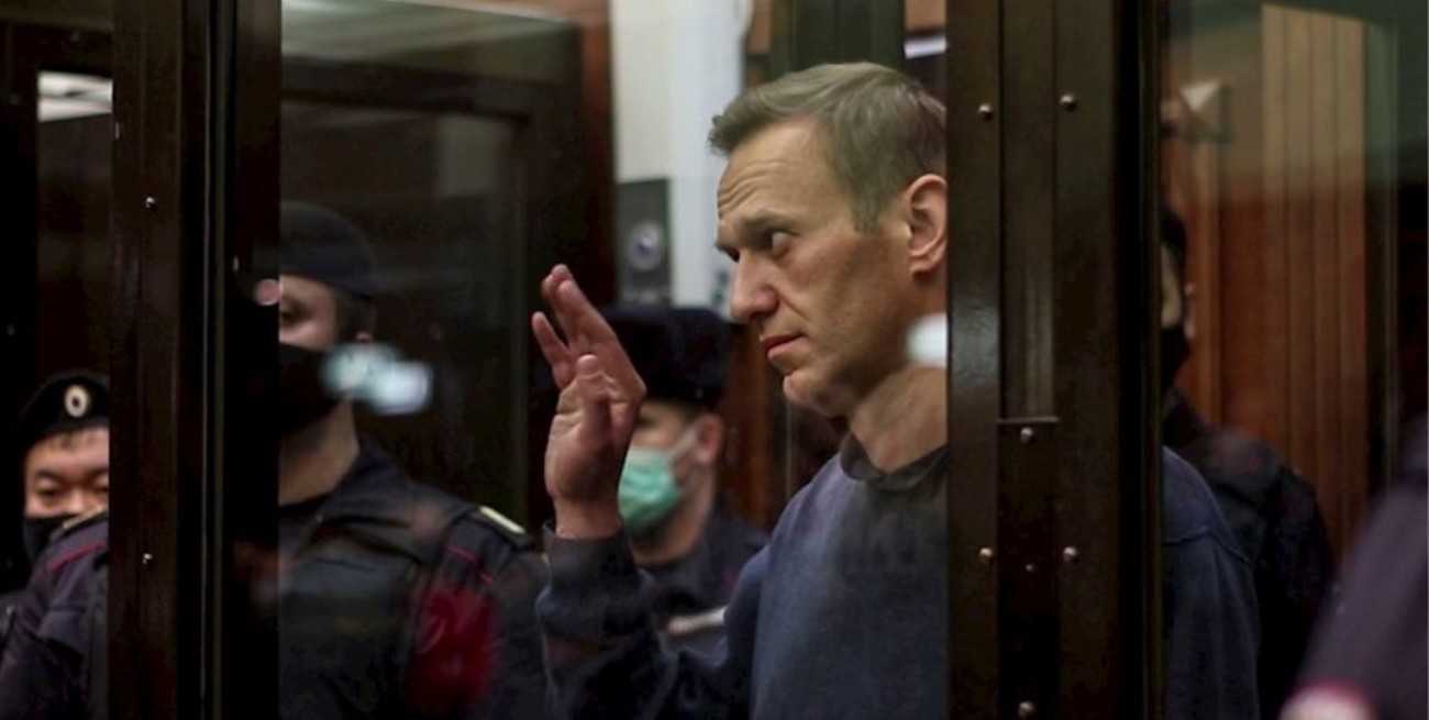 La abogada del encarcelado opositor ruso Navalny advierte que está "muy débil"
