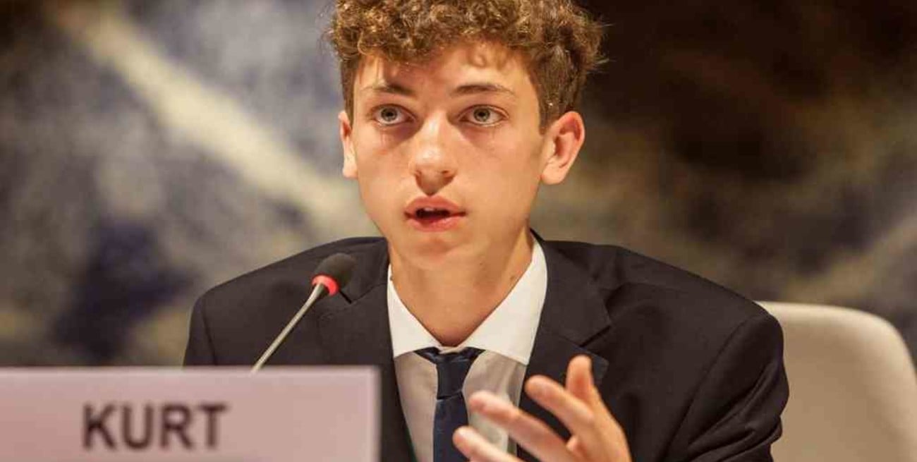 ¿Quién es Axel Kurt Ottosen?: tiene 19 años y se postula a diputado