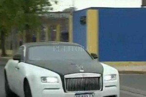 Gentileza Así llegaba Tevez a Casa Amarilla.