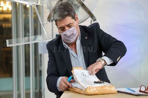 ELLITORAL_381628 |  Gentileza