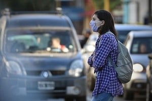 ELLITORAL_383490 |  Pablo Aguirre Sostener los cuidados sociales (barbijo, distanciamiento, ventilación permanente de espacios cerrados) ayudaría a sostener este pequeño descenso de los indicadores que  meten miedo .