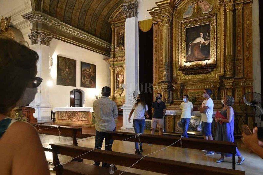 ELLITORAL_353289 |  Pablo Aguirre La Iglesia Nuestra Señora de los Milagros. Allí se encuentra el cuadro de la Virgen que -dicen- sudó hilos de agua.
