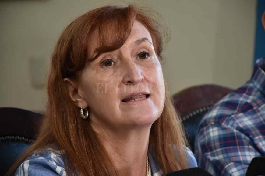 ELLITORAL_332520 |  Archivo/ Flavio Raina Andrea Uboldi:  Hay que aprender a convivir, a transitar con el virus .