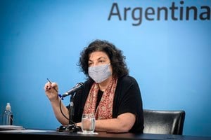 ELLITORAL_374554 |  Archivo NOTICIAS ARGENTINAS BAIRES, 
ABRIL 21: La ministra de Salud, 
Carla Vizzotti, durante La 
conferencia de prensa que 
ofreciÃ³ esta maÃ±ana en casa de 
gobierno.
Foto NA