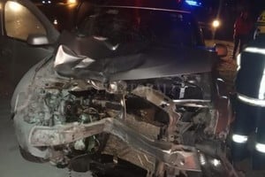 ELLITORAL_374830 |  El Litoral El estado en que quedaron los vehículos da una idea de la magnitud del accidente.