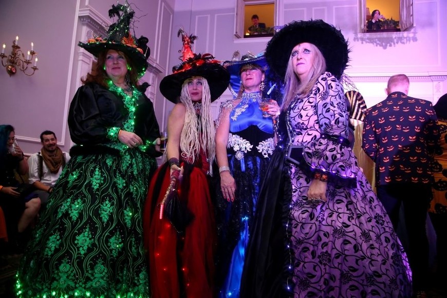 ELLITORAL_414535 |  Reuters El baile oficial de Halloween de las brujas de Salem en Salem