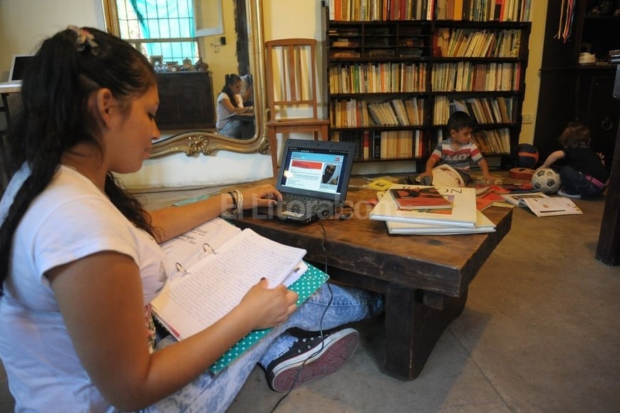 ELLITORAL_127404 | Gentileza Ministerio de Educación Una chance para jóvenes y adultos que no pueden asistir a Una escuela común o Eempa.