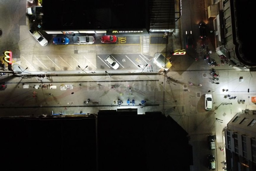 ELLITORAL_373660 |  Fernando Nicola La peatonal santafesina.