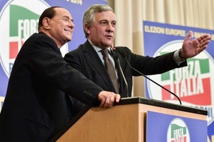 ELLITORAL_203837 |  Silvio Berlusconi y el presidente del Parlamento Europeo, Antonio Tajani.