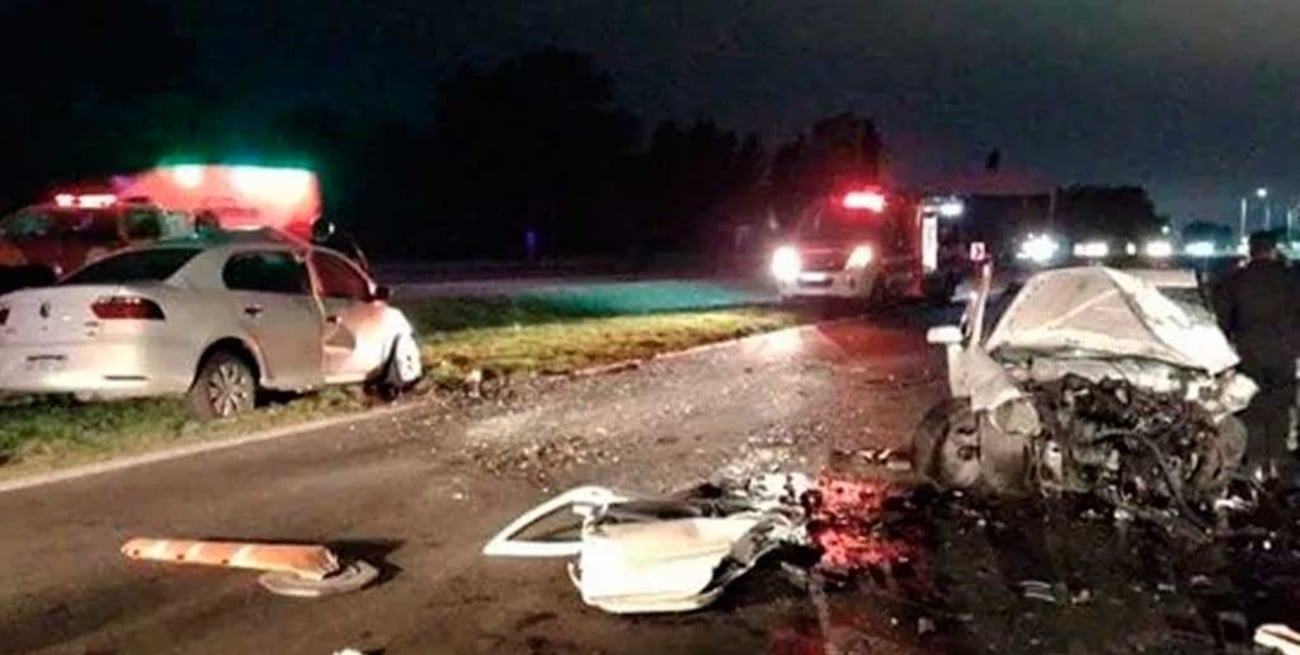 Un muerto tras fuerte choque en la autopista Santa Fe - Rosario