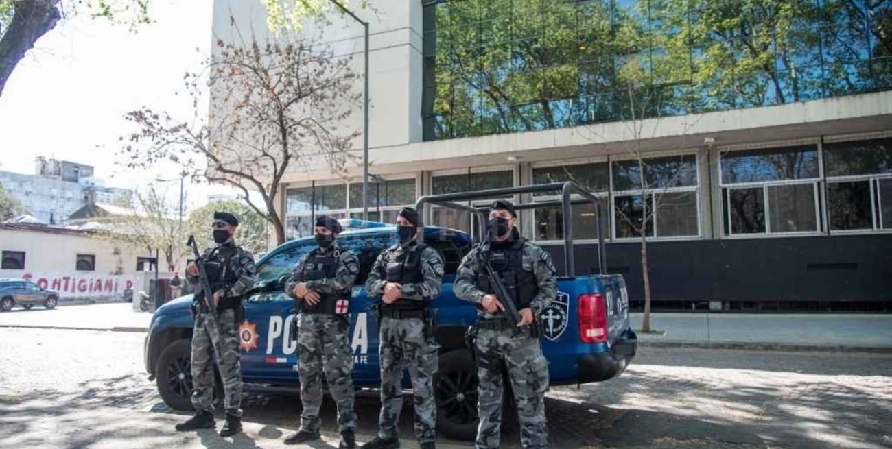 Refuerzan la seguridad del centro judicial de Rosario tras amenazas a los fiscales