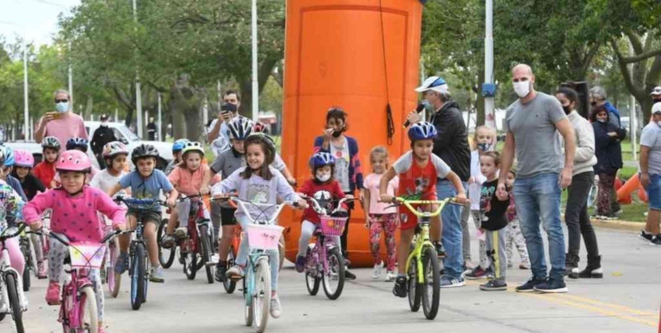 "Ciclismo en los barrios": 115 participantes en la primera jornada en Rafaela
