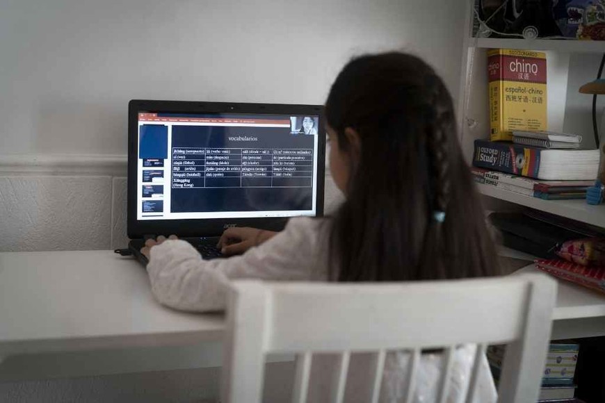 ELLITORAL_412961 |  Xinhua Una de cada cuatro familias prefieren que el sistema educativo mantenga el formato bimodal en la post pandemia.