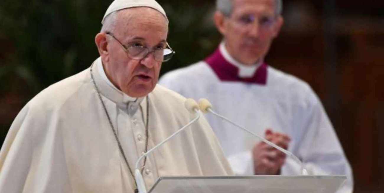 El papa Francisco pidió "un cambio de paradigma socioeconómico" para salir de la pandemia