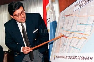 ELLITORAL_406100 |  Archivo El Litoral En su cargo de intendente de la ciudad de Santa Fe.