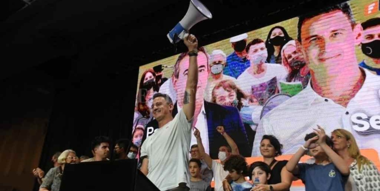 En una elección ajustada, las cinco listas llegaron al concejo en Rosario