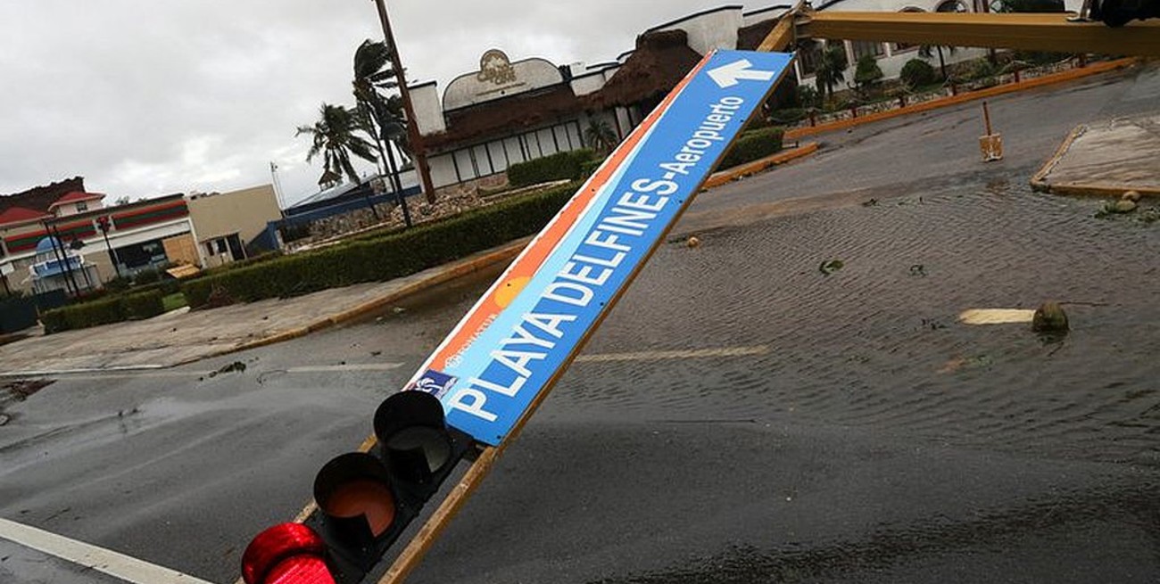 Impactantes imágenes del paso del huracán Delta por Cancún y Playa del Carmen