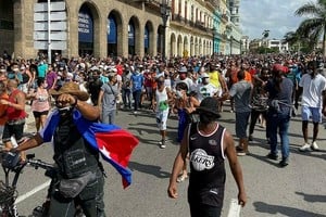 ELLITORAL_395690 |  Archivo El mes pasado, el mundo fue testigo del levantamiento más importante del pueblo cubano en contra del régimen militar-policial que tiraniza la isla desde hace más de 60 años.