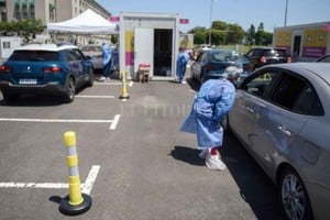 ELLITORAL_350121 |  Gentileza Centro de testeo en Buenos Aires.